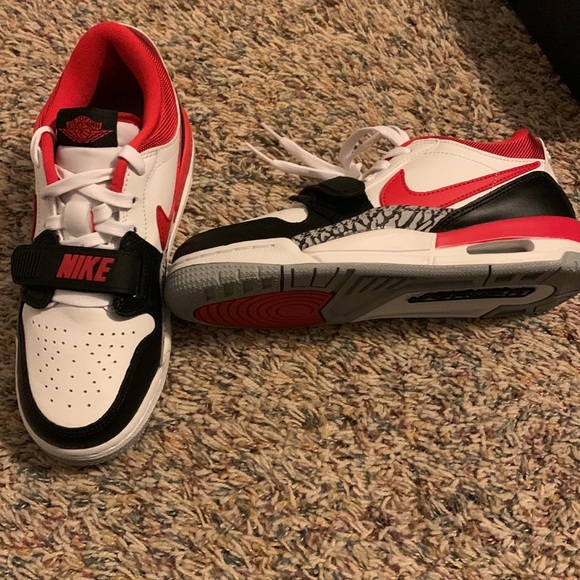 New air Jordan legacy 312 low - Picture 4 of 6